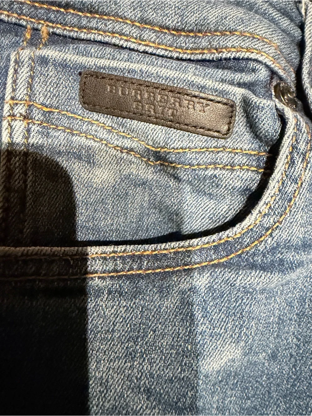 Burberry authentic brit
